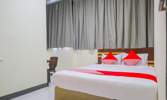 Cideng Hotel | Budget-Friendly Stay at OYO 2308 Seven Season Residence