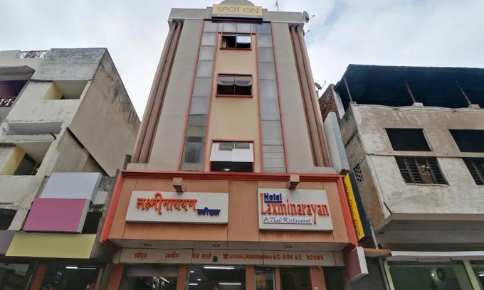 Puri Hotel | Budget-Friendly OYO 45069 MSM Residency for Families