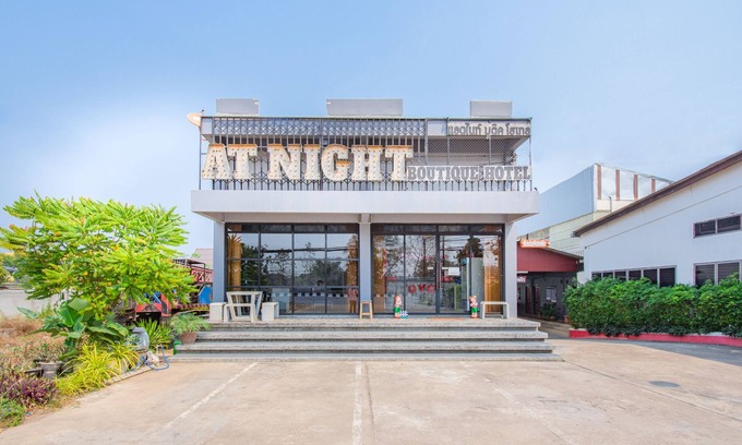 Pranburi Hotel | Budget-Friendly OYO 650 in Pranburi with Breakfast