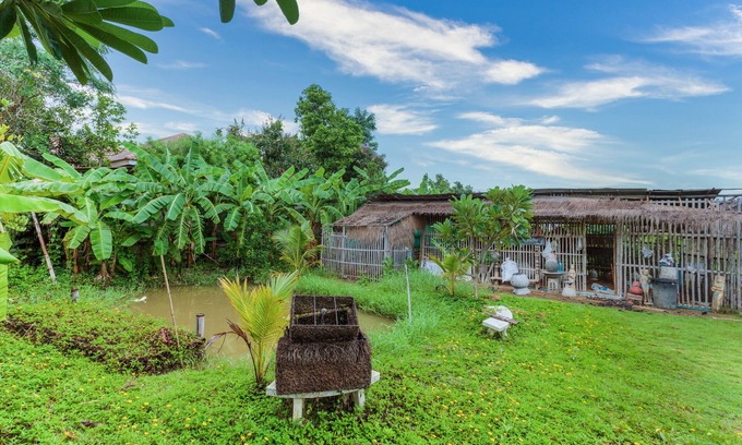 San Kamphaeng Hotel | Discover OYO 749 Baan Suan Resort with Breakfast Included