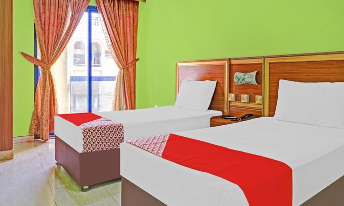 Al Sabkha Hotel | Convenient Stay at OYO 797 City Relax Hotel with Breakfast