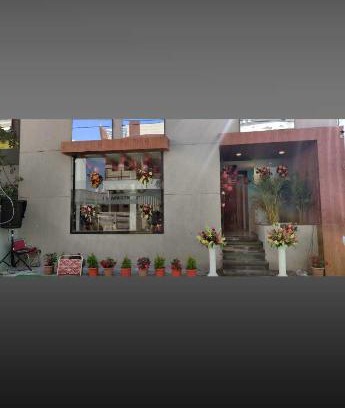 Bhopal Hotel | Budget-Friendly Stay at OYO 81037 Hotel Shree Madhav Regency