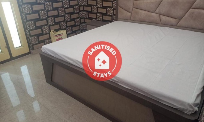 Jansath Hotel | Cozy OYO 88308 Hotel Resting Love with Breakfast Included