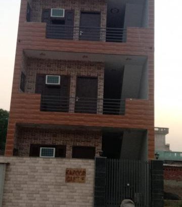 Phagwara Hotel | Budget-Friendly OYO 89870 Notea: Family-Approved Stay!