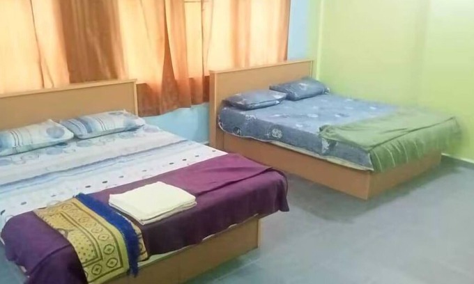 Kampung Lerek Hotel | Budget-Friendly Stay at OYO 90471 Hotel Tepoh with Breakfast