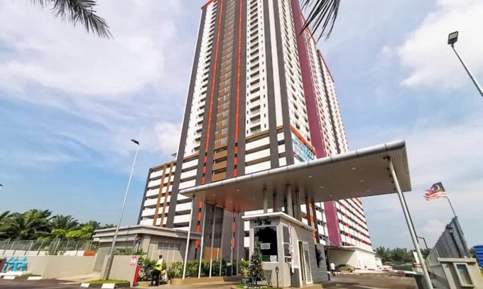 Sitiawan Hotel | Top-Rated OYO 90483 Vraj's Homestay: Family-Friendly Retreat