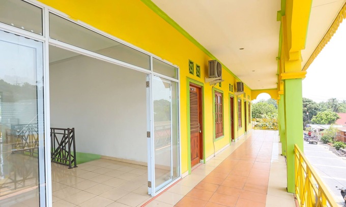Penyengat Island Hotel | Budget-Friendly OYO 91839 Penginapan Sulthan Penyengat