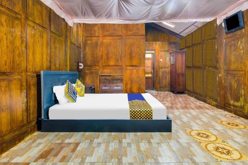 Pacitan Hotel | Budget-Friendly Stay at OYO 92083 Lailik Gilang Guesthouse