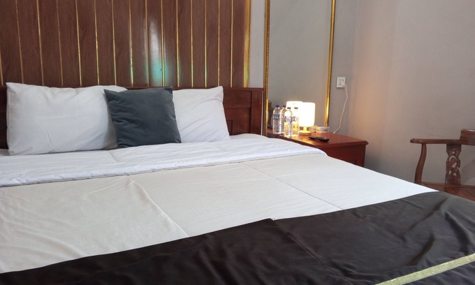 Temon Hotel | Cozy OYO 92418 Daffalvin Homestay with Breakfast Included