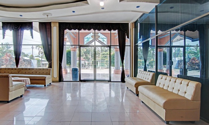 Riau Province Hotel | Budget-Friendly Stay at OYO 92551 Netra Hotel with Breakfast