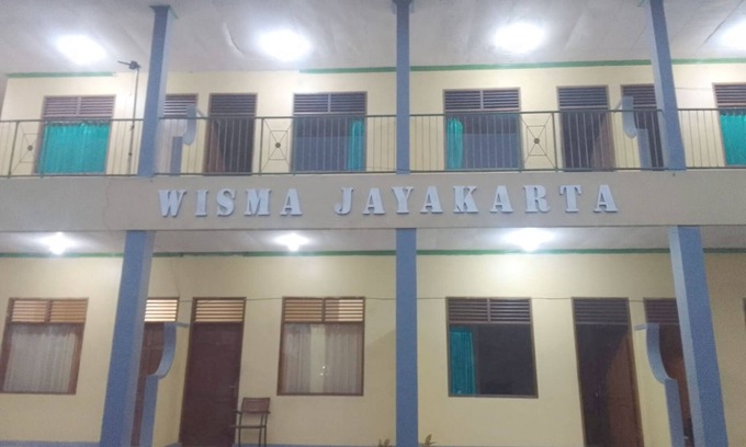 Cisarua Hotel | Budget-Friendly Stay at OYO 93018 Wisma Jayakarta