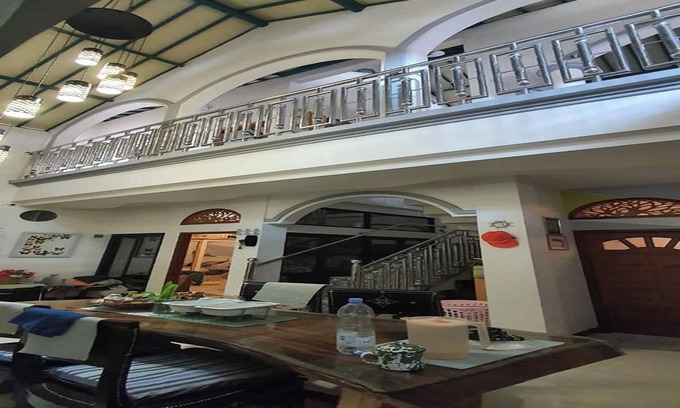Java Hotel | Discover OYO 93826 Cprc Inn Serpong with Breakfast Included