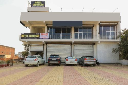Rudrapur Hotel | Budget-Friendly OYO Flagship Hotel Ashirwad with Family Amenities