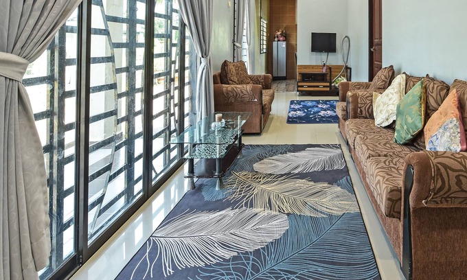 Kampung Gong Limau House | Comfortable Stay at OYO Home 90448 Nurbayu Guest House