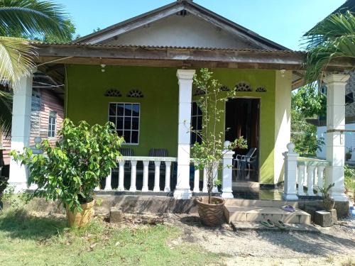 Chukai House | Family-Friendly OYO Home 90990 Sri Tempurung Homestay