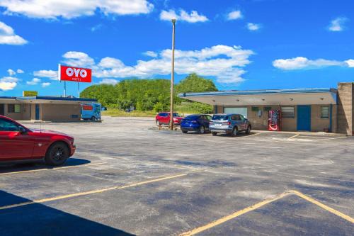 North Lima Hotel | Pet-Friendly OYO Hotel in North Lima, OH - Perfect for Families