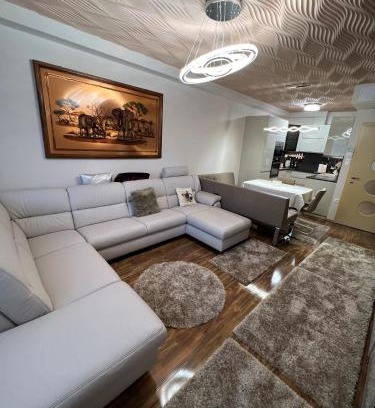 Debrecen Apartment | Discover Párizsi Udvar Prémium Apartman - 4-Star Excellence