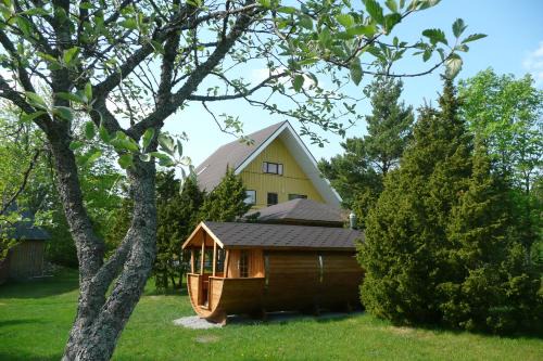Saaremaa House | Family-Friendly Escape at Pähklimäe Laagrikeskus