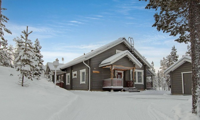 Akaslompolo House | Experience Päivänsäde 8 Lapinkulta: Top-Rated Lake View Stay