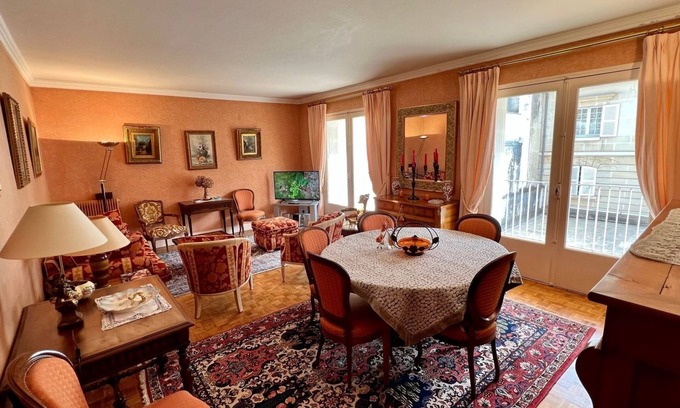 Perigueux Apartment | Discover Périgueux: Prime Apartment in the City Center