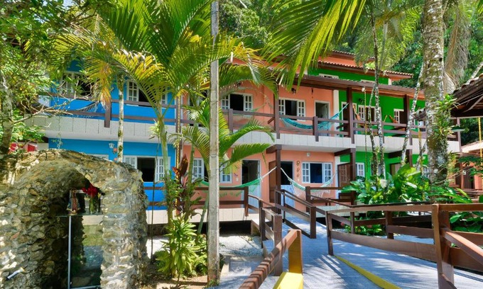 Boicucanga Beach House | Discover Pérola da Mata: Oceanfront Bliss with Pool