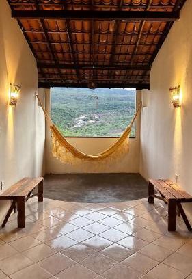 Lencois House | Discover Pôr do Sol Suítes: Family-Friendly Getaway