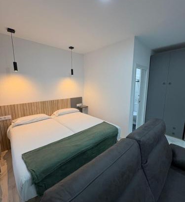 Parque Cruz Conde Apartment | Stylish Child-Friendly Stay at Apartamentos Pintor Zurbaran