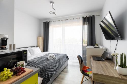 Bialoleka Apartment | Kid-Friendly P&O Serviced Apartments - Dionizosa Awaits You