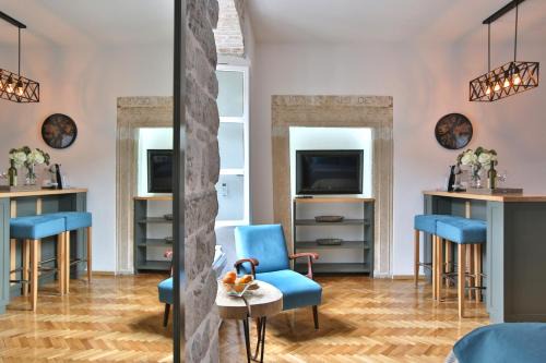 Kotor Old Town Apartment | Elegant P.S. Cattaro Apartments - Guest Rated 9.6/10