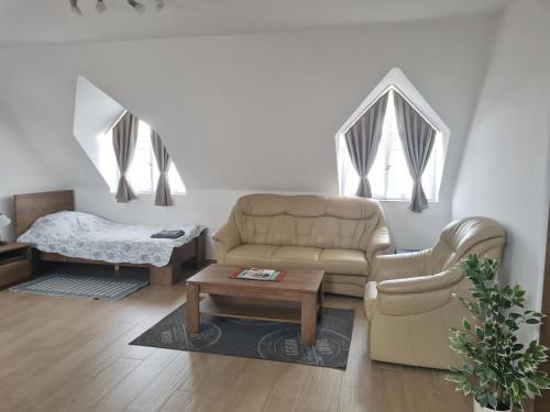 Hajduboszormeny Apartment | Guest Rated: P16 Apartment - Ideal for Families