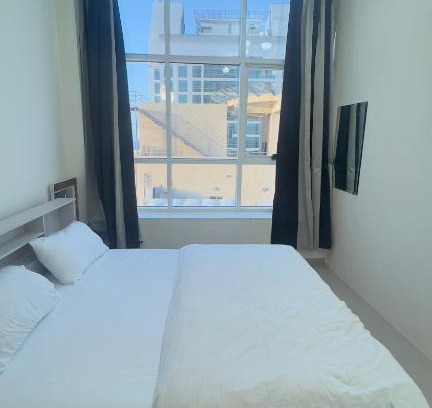 Ajman House | Guest Rated: 10/10 Seaview Room in Cozy Apartment