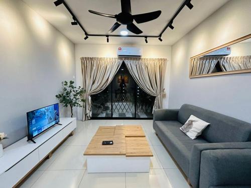 Kampung Kuala Pari Apartment | Waterpark Retreat: Guest Rated 9.1 - Perfect for Families