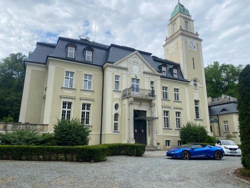 Borowa Hotel | Pet-Friendly Retreat at Pałac Borowa with Pool Access