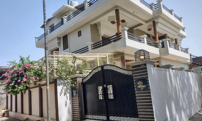 Faizabad House | Explore PAARIJAAT Homestay: Family & Pet Friendly Stay