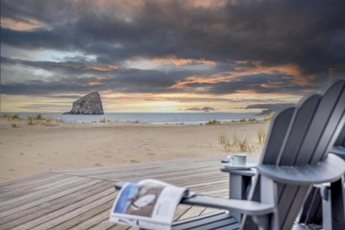 Kiwanda Shores House | Cozy Pacific City Sand Dollar: Family-Friendly Getaway