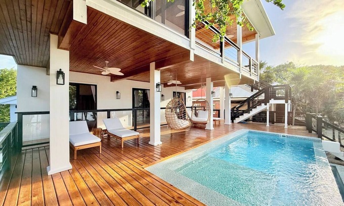 Roatan Villa | Pacific Pearl Villa @ Milton Bight