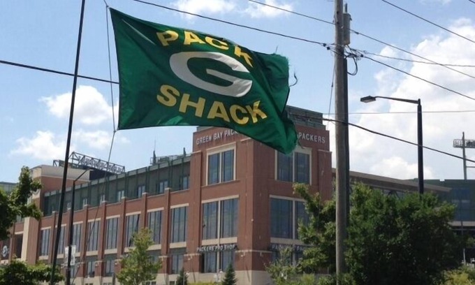 Green Bay House | The Pack Shack - A Unique Stay Near Lambeau Field!