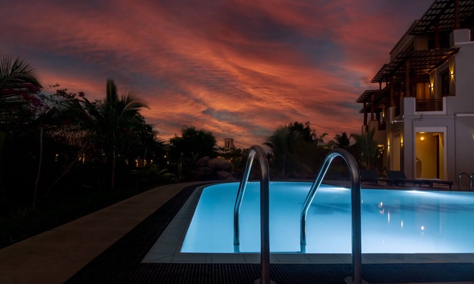 Pottuvil Division 2 Hotel | Relax at Paddyway Resort: Pool, Dining & Family Amenities