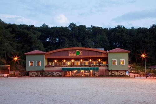 Atakoy Hotel | Discover Padok Premium Hotel & Stables with Pool and Breakfast