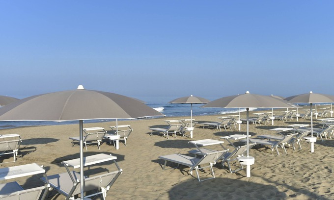 Paestum Other | Relax at Paestum Inn Beach Resort: 4-Star Oceanfront Getaway