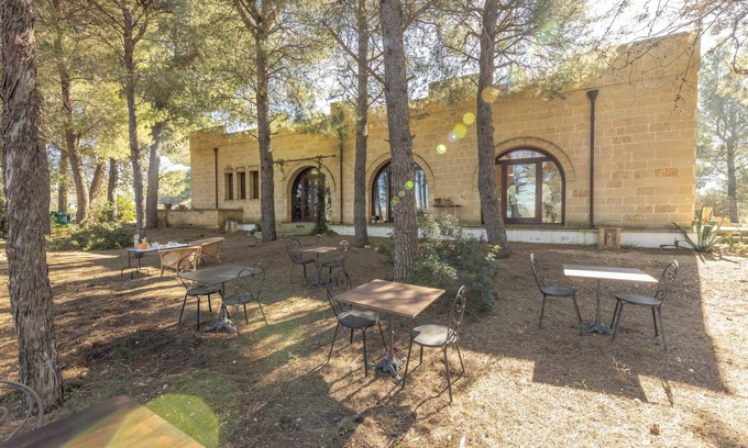 Galatone Hotel | Explore Pagliara Il Morige in Gorgeous Galatone Countryside