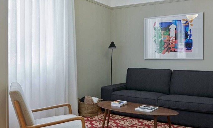 Pangrati Apartment | Modern 2-Bedroom Apartment in Pagrati with Kitchen Access