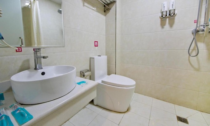 Xuwen County Hotel | Welcoming Pai Hotel Zhanjiang Xuwen for Families and All