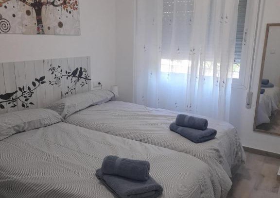 Alcantarilla Apartment | Family-Friendly Stay at Paisaje Príncipe with Great Reviews
