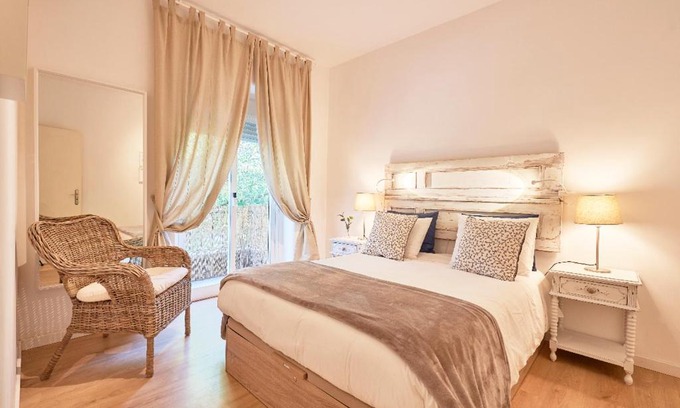 Penha de Franca Apartment | Family-Friendly Stay at Paiva Cozy Home - Rated 9/10!
