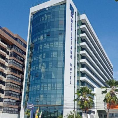 Pajucara Apartment | Discover Pajucara Front Beach: Family-Friendly Retreat