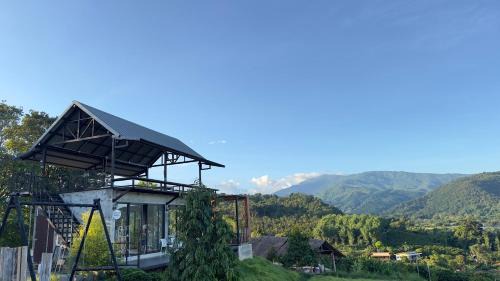 Fang House | Explore Nature at Suan Phak Him Doi Homestay