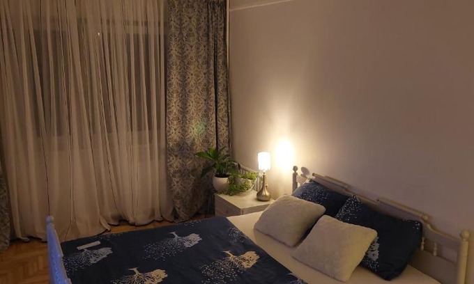 Kaunas Apartment | Pakeliui: Family-Friendly Retreat with Top Guest Ratings