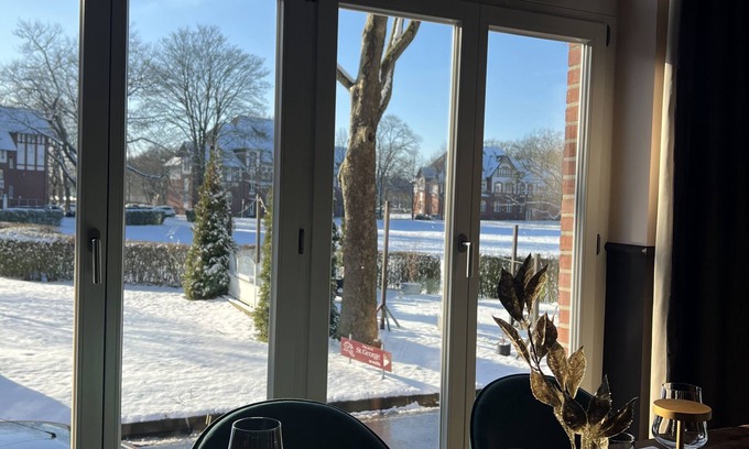 Rheindahlen-Land Hotel | Discover Palace St. George: Family-Friendly & Accessible Stay