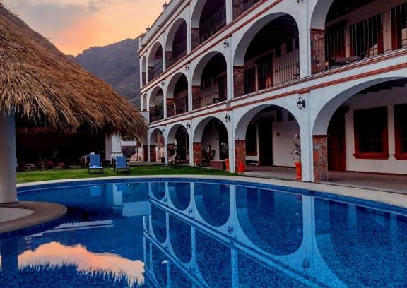 San Miguel Hotel | Discover the Splendor of Palacio Del Cobre with Ocean Views